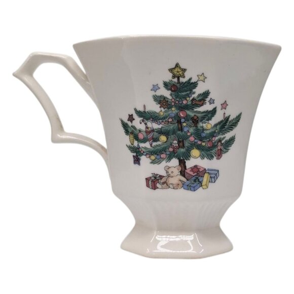 Nikko Christmastime 8 Pc Set 4 Cups 4 Saucers Octagon Christmas Tree JAPAN - Picture 12 of 13